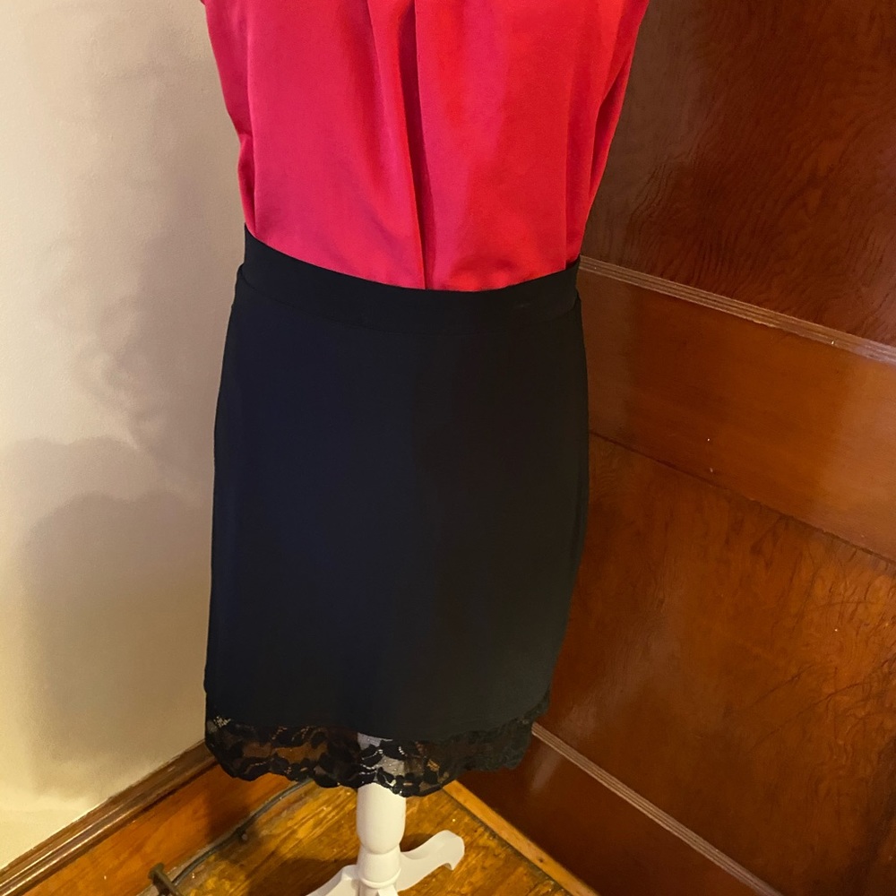 🦋NWT Simpli Black lacs Reversible Skirt🦋 - Picture 5 of 16